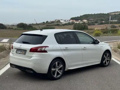 Peugeot 308 2017 - 11950 EUR, 75000 km - foto 5 de 16