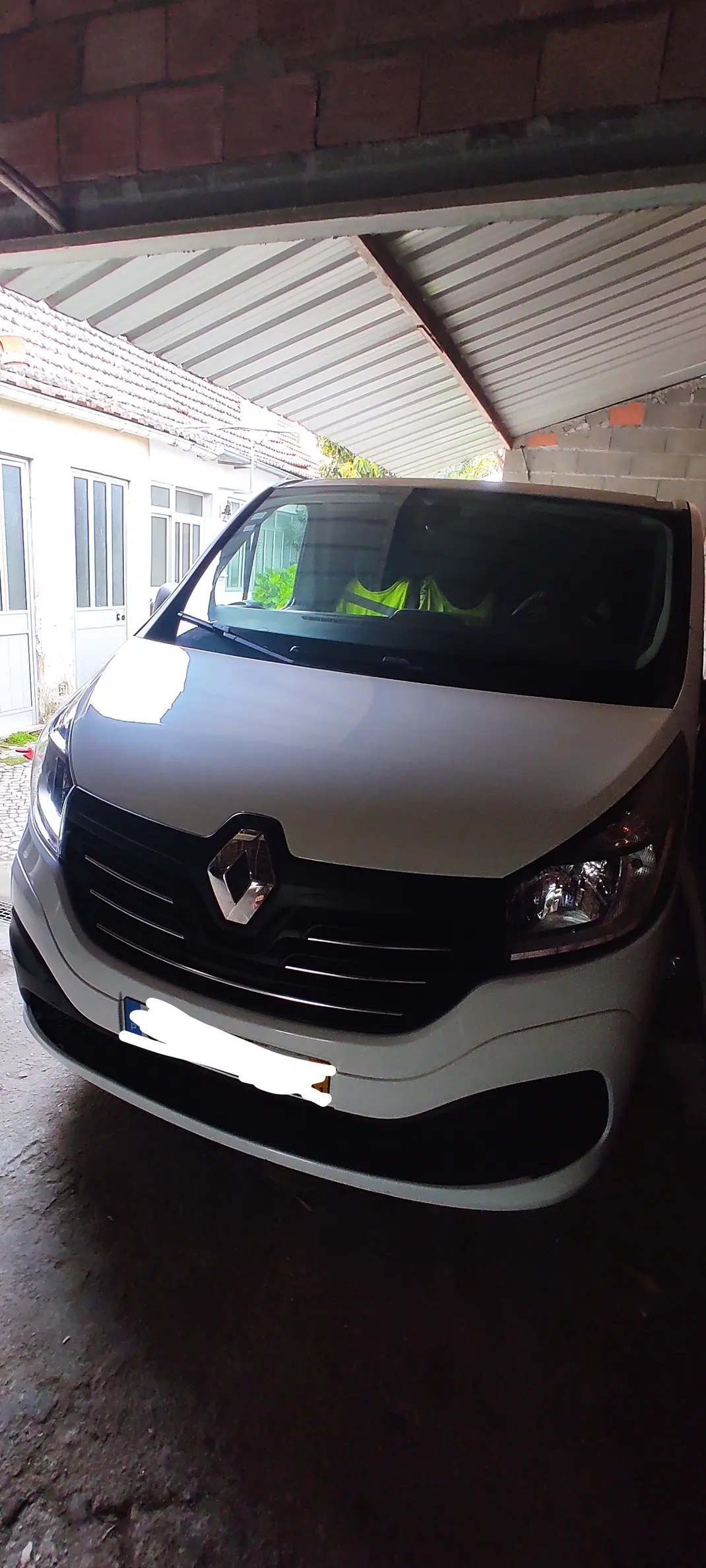 Renault Trafic 1.6DCi L1H1 2018 - 22800 EUR, 49500 km - AUTO.MOTO.pt - 49500km - foto 1 de 7