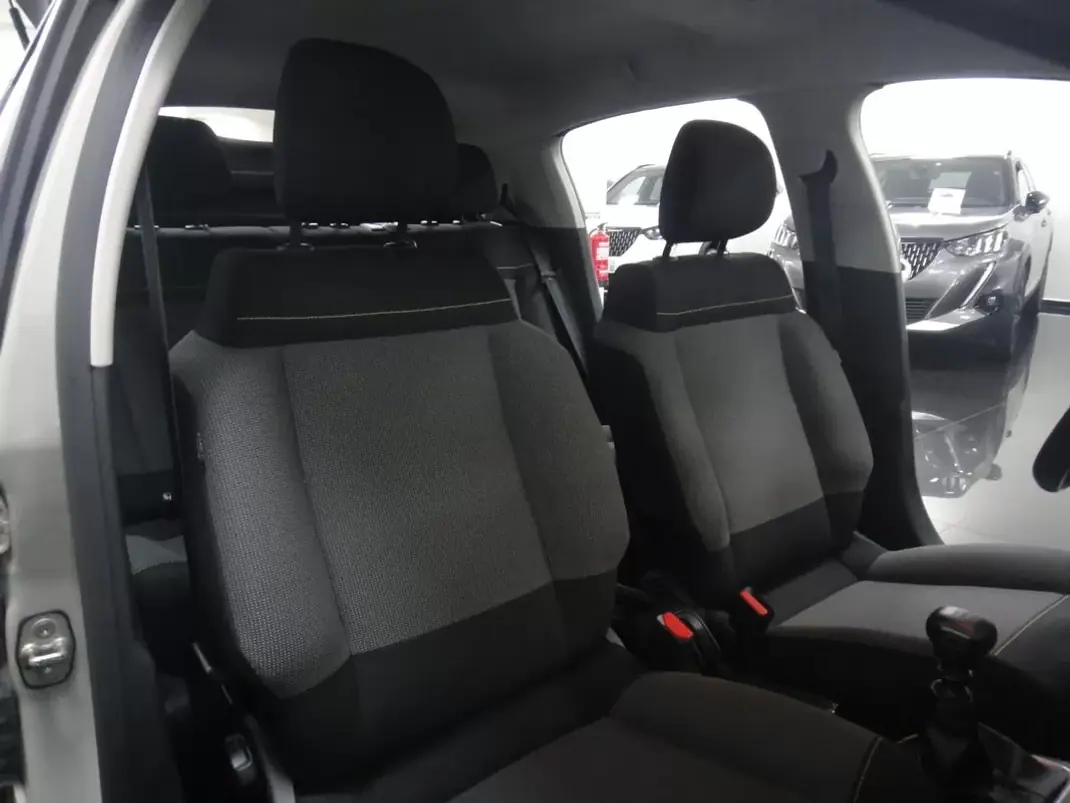Citroën C3 2020 - 10990 EUR, 39000 km - AUTO.MOTO.pt - 39000km - foto 17 de 24