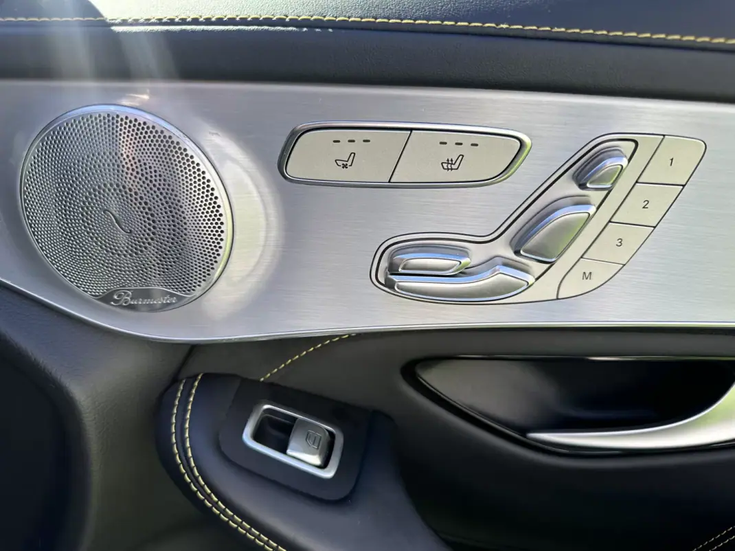Mercedes-Benz GLC 63 AMG 2018 - 75000 EUR, 100000 km - 100000km - foto 90 de 93