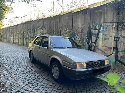 Alfa Romeo 90 1988 - 18900 EUR, 27700 km - AUTO.MOTO.pt - 27700km - foto 48 de 60