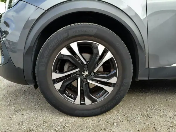 Peugeot 2008 2022 - 15900 EUR, 130275 km - 130275km - foto 24 de 25