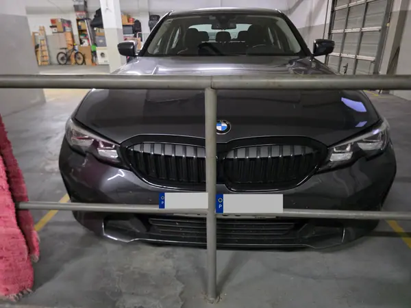 BMW 330 2020