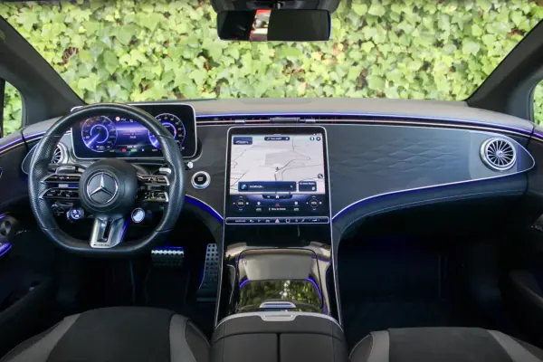 Mercedes-Benz EQE 2022 - 55900 EUR, 20000 km - 20000km - foto 20 de 26