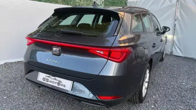 SEAT Leon ST 2022 - 15900 EUR, 59500 km - AUTO.MOTO.pt - 59500km - foto 5 de 12
