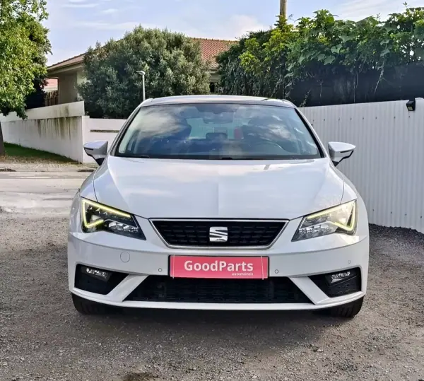SEAT Leon 2019 - 15490 EUR, 89879 km - AUTO.MOTO.pt - 89879km - foto 12 de 35