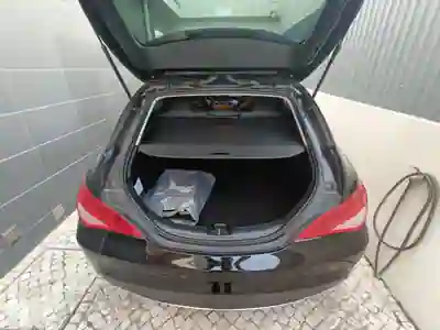 Mercedes-Benz CLA 200 2016 - 15000 EUR, 250000 km - AUTO.MOTO.pt - 250000km - foto 6 de 9