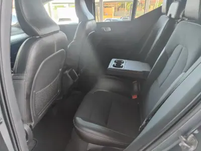 Volvo XC 40 2019 - 23850 EUR, 132000 km - AUTO.MOTO.pt - 132000km - foto 12 de 35