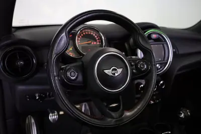 MINI One 2018 - 18950 EUR, 84859 km - AUTO.MOTO.pt - 84859km - foto 6 de 43