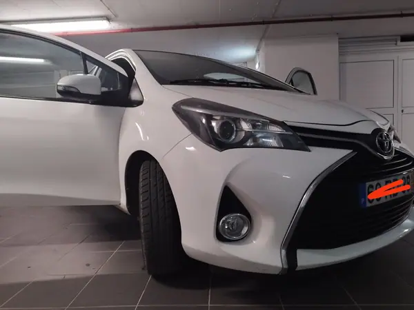 Toyota Yaris 2016 - 10500 EUR, 116000 km - 116000km - foto 3 de 11