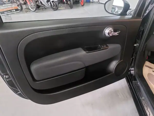 Fiat 500C 2020 - 12490 EUR, 23326 km - AUTO.MOTO.pt - 23326km - foto 10 de 34