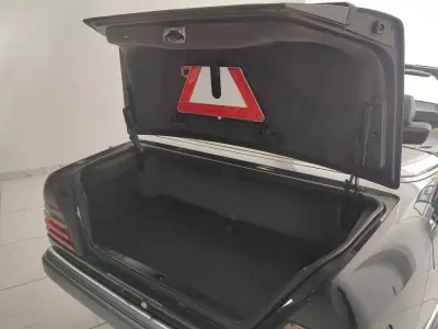 Mercedes-Benz E 220 1995 - 20500 EUR, 210000 km - 210000km - foto 43 de 46