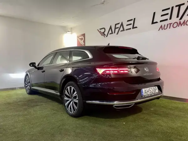 Volkswagen Arteon Shooting Brake 2021 - 27950 EUR, 91000 km - AUTO.MOTO.pt - 91000km - foto 10 de 41