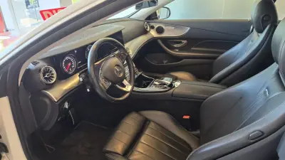 Mercedes-Benz E 220 2018 - 39500 EUR, 130496 km - AUTO.MOTO.pt - 130496km - foto 37 de 60