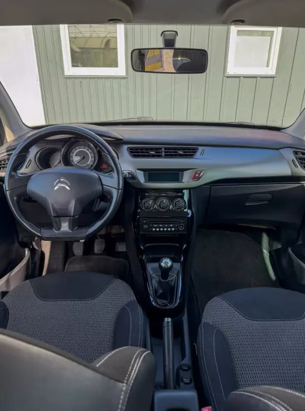Citroën C3 2014 - 6750 EUR, 137000 km - AUTO.MOTO.pt - 137000km - foto 8 de 12