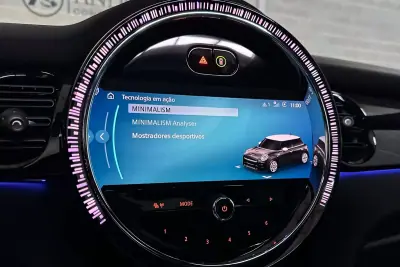 MINI Cooper 2021 - 26950 EUR, 34244 km - AUTO.MOTO.pt - 34244km - foto 32 de 52