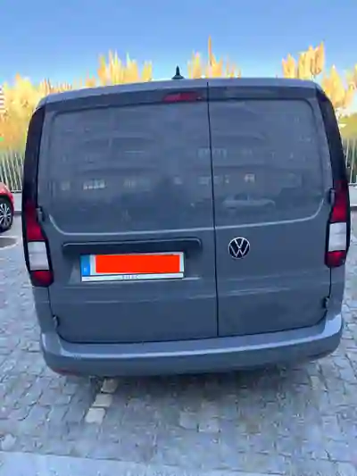 VW CADDY 2.0 TDI EXTRA AC 2024 - 30000 EUR, 47000 km - AUTO.MOTO.pt - 47000km - foto 4 de 17