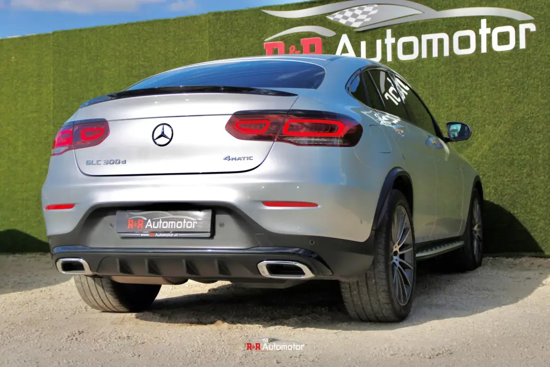 Mercedes-Benz GLC 300 2020 - 49900 EUR, 69000 km - AUTO.MOTO.pt - 69000km - foto 10 de 32
