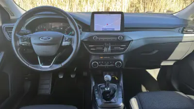 Ford Focus 2022 - 16490 EUR, 56000 km - AUTO.MOTO.pt - 56000km - foto 5 de 22