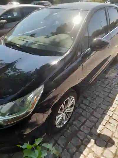 Citroën C4 2013 - 6000 EUR, 251000 km - AUTO.MOTO.pt - 251000km - foto 2 de 13
