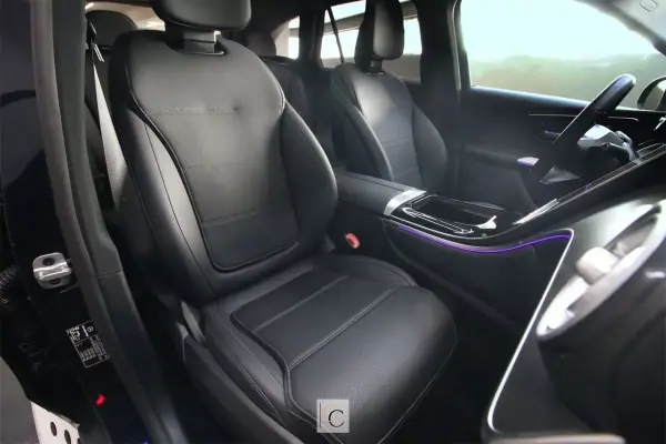 Mercedes-Benz GLC 300 2023 - 59500 EUR, 32000 km - AUTO.MOTO.pt - 32000km - foto 19 de 35