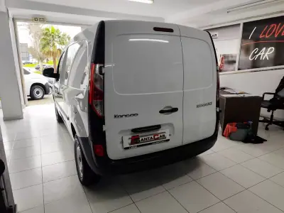 Renault Kangoo 1.5 Dci 3 Lug. Iva dedutivel 2021 - 12780 EUR, 157000 km - AUTO.MOTO.pt - 157000km - foto 12 de 19
