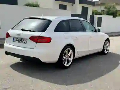 Audi A4 Avant 2010 — foto 3 de 11