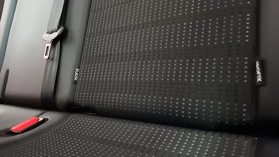 Peugeot 2008 2016 - 13750 EUR, 44423 km - AUTO.MOTO.pt - 44423km - foto 50 de 58