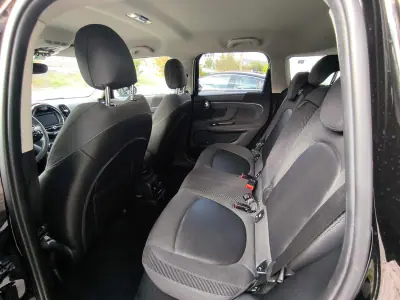 MINI Countryman 2019 - 21900 EUR, 121000 km - AUTO.MOTO.pt - 121000km - foto 11 de 14