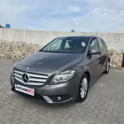 Mercedes-Benz A 200 2012 - 11950 EUR, 181044 km - foto 1 de 19