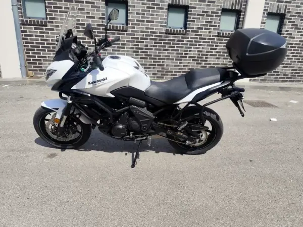 Kawasaki Versys 2019 - 5980 EUR, 70000 km - AUTO.MOTO.pt - 70000km - foto 10 de 24