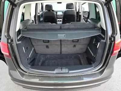 Volkswagen Sharan 2019 - 29700 EUR, 115600 km - AUTO.MOTO.pt - 115600km - foto 43 de 52