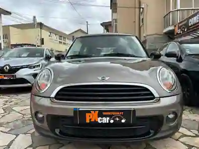 MINI One 2011 - 8700 EUR, 220000 km - AUTO.MOTO.pt - 220000km - foto 3 de 31