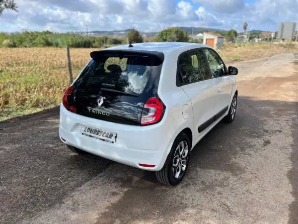 Renault Twingo 2022 - 15750 EUR, 11000 km - AUTO.MOTO.pt - 11000km - foto 7 de 46
