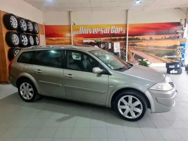 Renault Mégane Break 2007 — photo 2 of 16