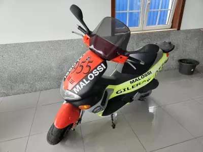 1999 - 2200 EUR, 6979 km - AUTO.MOTO.pt - 6979km - foto 3 de 4