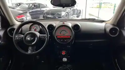 MINI Countryman 2011 - 12000 EUR, 195672 km - AUTO.MOTO.pt - 195672km - foto 16 de 34