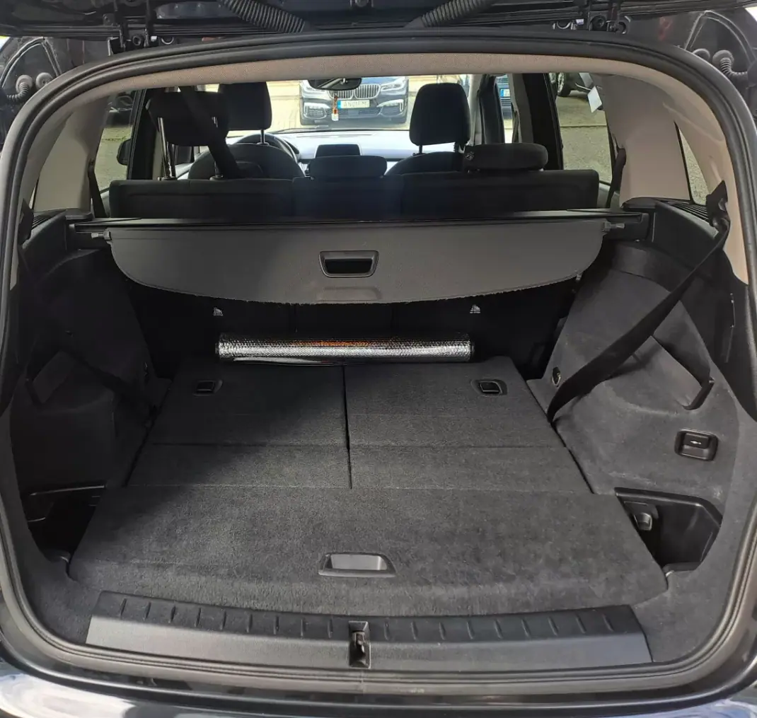 BMW 216 Gran Tourer 2019 - 16500 EUR, 100000 km - AUTO.MOTO.pt - 100000km - foto 22 de 27