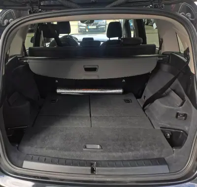 BMW 216 Gran Tourer 2019 - 16500 EUR, 100000 km - AUTO.MOTO.pt - 100000km - foto 22 de 27