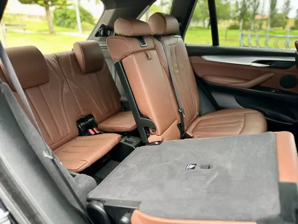 BMW X5 2017 - 28900 EUR, 175000 km - 175000km - foto 36 de 55