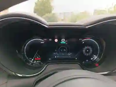 Alfa Romeo Tonale 2022 — foto 5 de 5