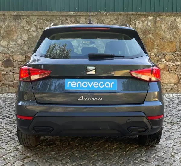 SEAT Arona 2023 - 16490 EUR, 68304 km - AUTO.MOTO.pt - 68304km - foto 4 de 21