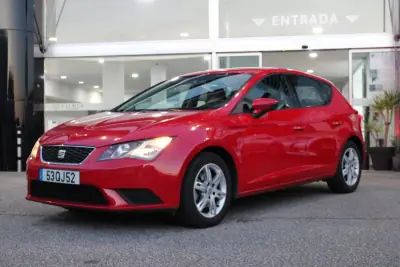SEAT Leon 2013 - 10900 EUR, 140335 km - AUTO.MOTO.pt - 140335km - foto 3 de 16
