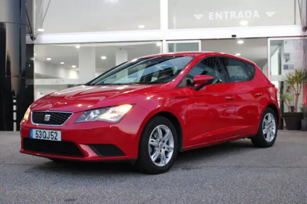 SEAT Leon 2013 - 10900 EUR, 140335 km - AUTO.MOTO.pt - 140335km - foto 3 de 16