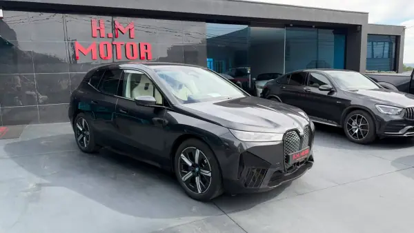 BMW iX xDrive 40 Pack Desportivo 2022 Electric