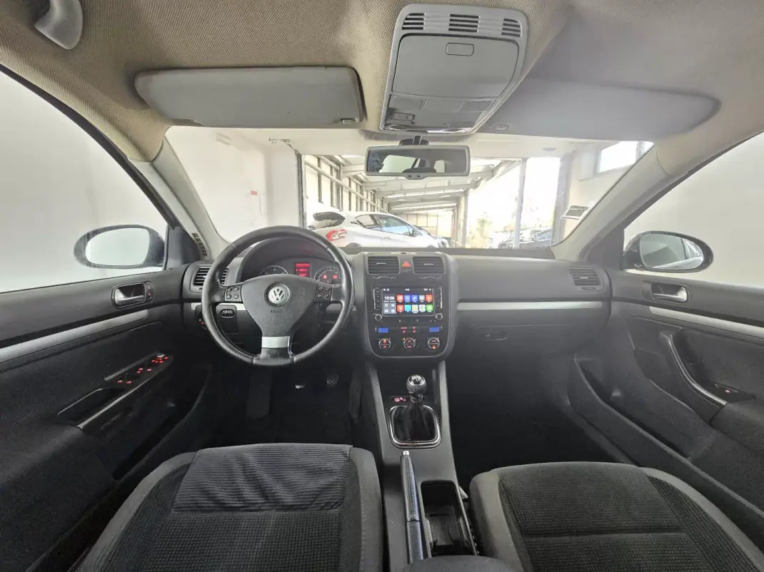 Volkswagen Golf Variant 2008 - 4250 EUR, 321338 km - AUTO.MOTO.pt - 321338km - foto 17 de 26