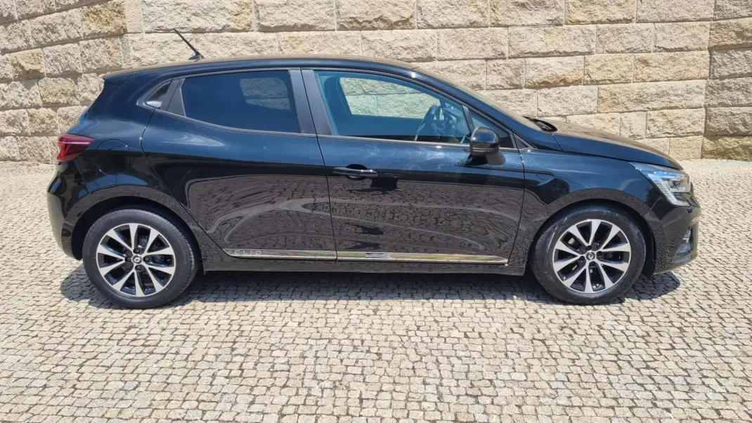 Renault Clio 2020 - 13490 EUR, 62000 km - 62000km - foto 5 de 20