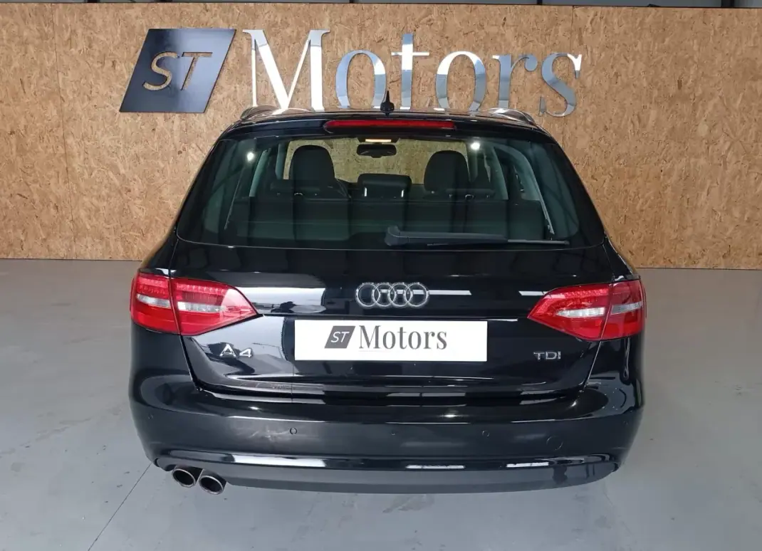 Audi A4 Avant 2015 - 14950 EUR, 236000 km - AUTO.MOTO.pt - 236000km - foto 7 de 18