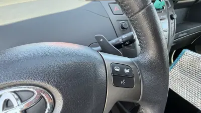 Toyota Yaris 2010 - 8700 EUR, 69707 km - AUTO.MOTO.pt - 69707km - foto 28 de 35