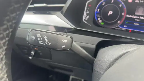 Volkswagen Arteon 2022 - 25490 EUR, 140000 km - 140000km - foto 25 de 26